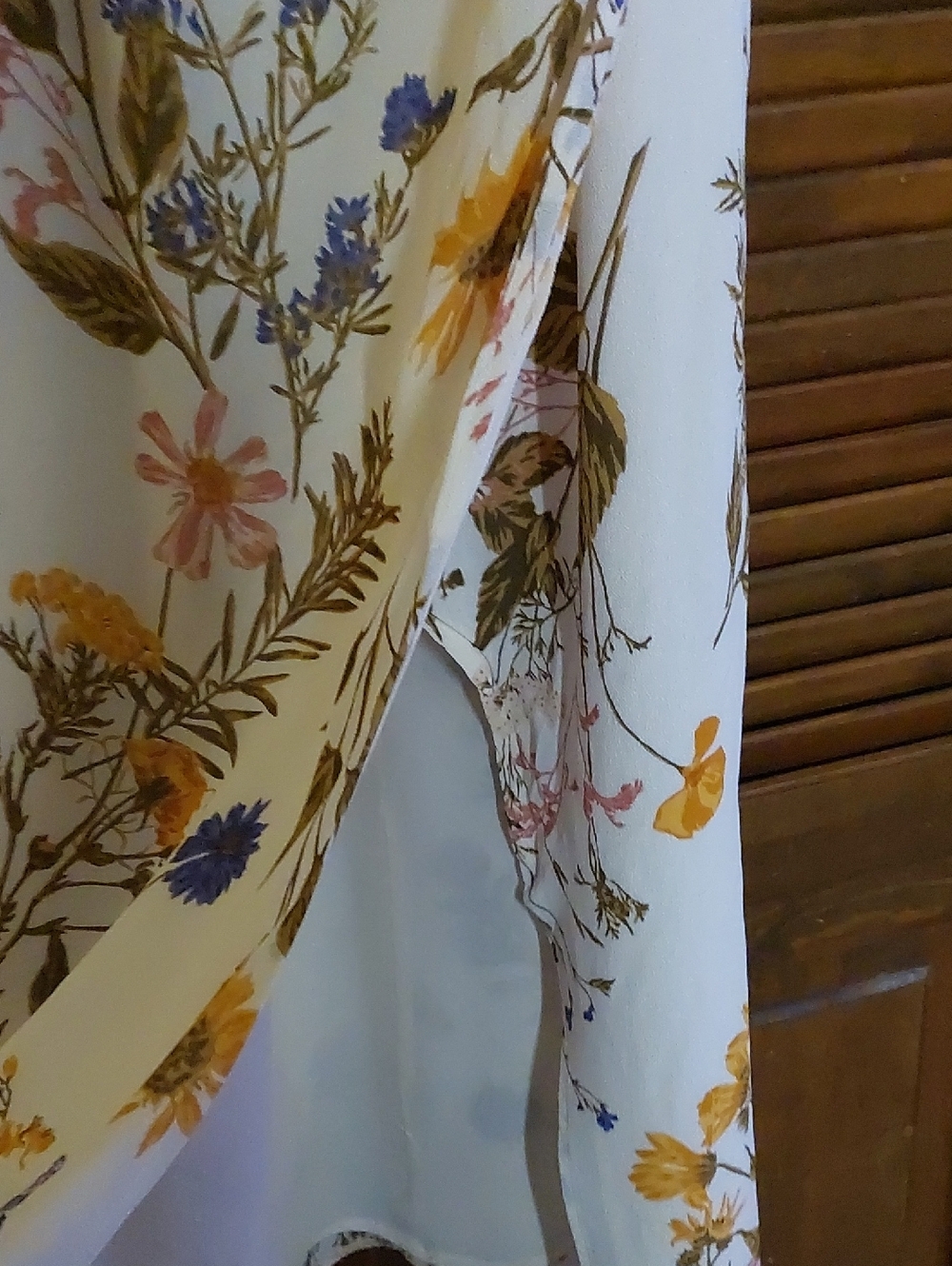 Reformation Cream Floral Kourtney Side Slit Midi Dress Sz 2 - Picture 11 of 16